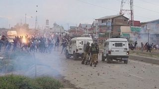 Violents affrontements au Cachemire