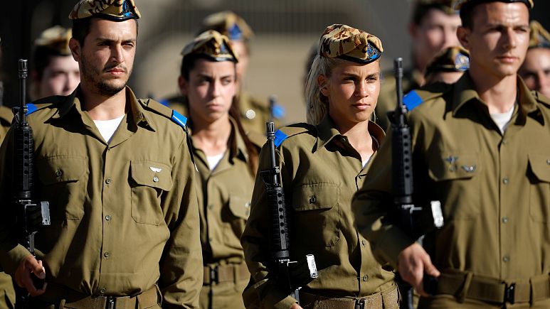 54% من الجنود الإسرائيليين يتعاطون المخدرات والقيادة تغضّ الطرف