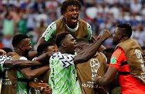 Nigéria vence Islãndia por 2-0
