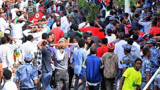 Gránát robbant egy nagygyűlésen az etióp fővárosban