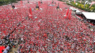 أي "سلطان" سيفوز في الانتخابات التركية غداً؟