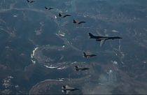 EE.UU suspende "indefinidamente" las maniobras conjuntas con Corea del Sur