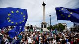 Thousands take to London's streets demanding final say on Brexit
