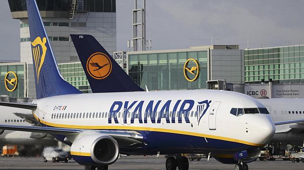Travel chaos for Brits as popular airlines cancel hundreds of flights