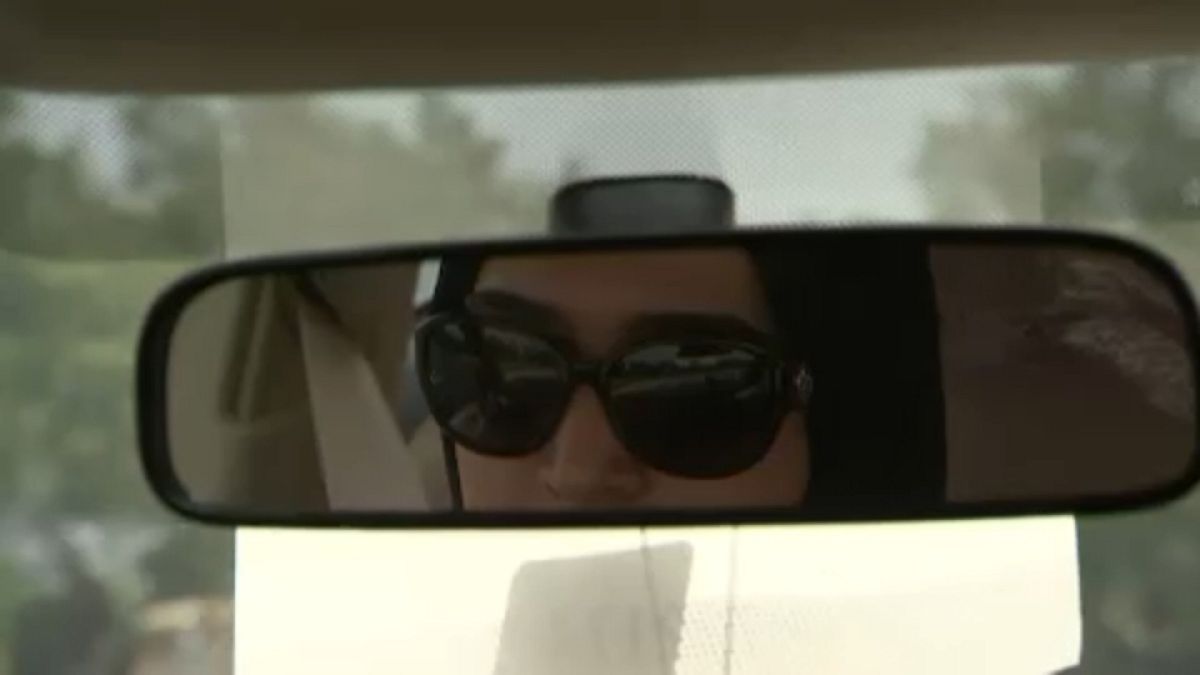 Σαουδική Αραβία: Οι γυναίκες πιάνουν το τιμόνι