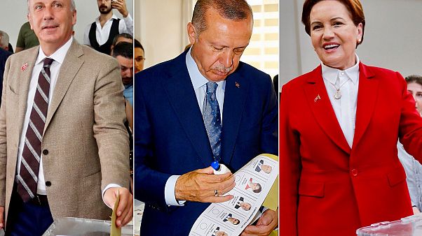 Cumhurbaşkanı ve Milletvekili Genel Seçiminde liderler oylarını kullandı. Cumhurbaşkanı ve Milletvekili Genel Seçiminde liderler oylarını kullandı.