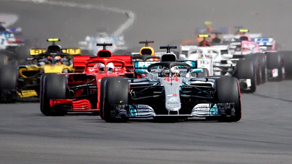 Le Castellet: Hamilton holt sich Sieg und WM-Führung Le Castellet: Hamilton holt sich Sieg und WM-Führung