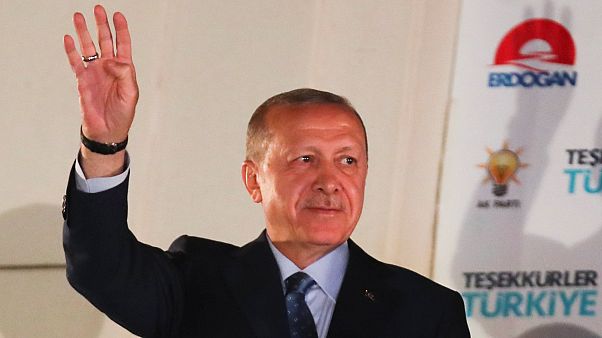Erdogan vence eleições na Turquia Erdogan vence eleições na Turquia