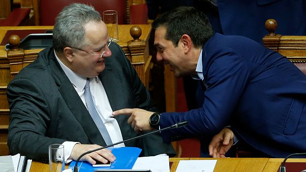 ΝΑΤΟ-Ε.Ε.: Ο Ν. Κοτζιάς παραδίδει τις επιστολές για την ΠΓΔΜ ΝΑΤΟ-Ε.Ε.: Ο Ν. Κοτζιάς παραδίδει τις επιστολές για την ΠΓΔΜ