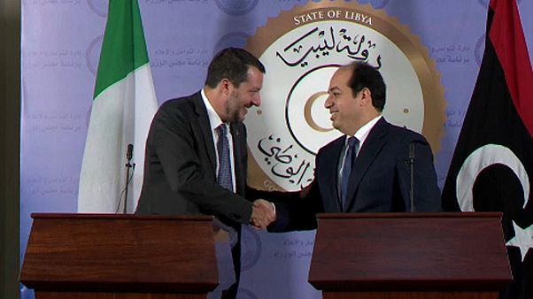Στη Λιβύη ο Ματέο Σαλβίνι για το μεταναστευτικό Στη Λιβύη ο Ματέο Σαλβίνι για το μεταναστευτικό