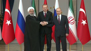 Путин поздравил "турецкого Путина"