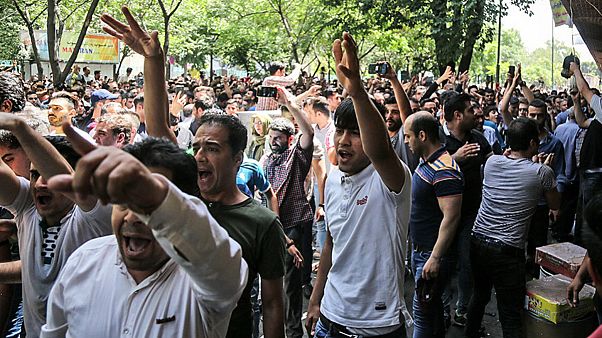 اعتراض بازار تهران به نابسامانی وضعیت اقتصادی اعتراض بازار تهران به نابسامانی وضعیت اقتصادی