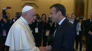 Longue audience de Macron au Vatican