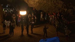 В Таиланде разыскивают пропавших в пещере школьников