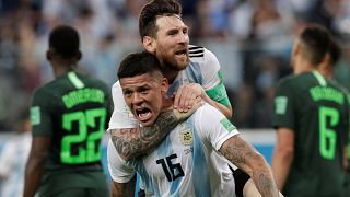 Argentina se clasifica para los octavos de final tras vencer a Nigeria (1-2)