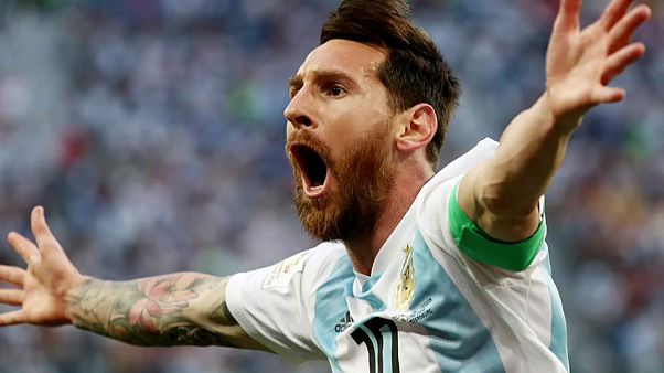 Argentinien zittert sich ins WM-Achtelfinale Argentinien zittert sich ins WM-Achtelfinale