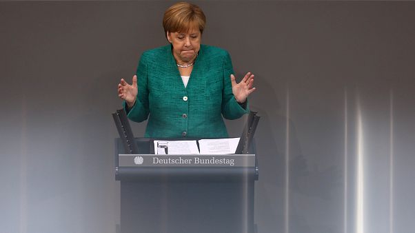 Merkel: "A questão migratória pode decidir o destino da UE" Merkel: "A questão migratória pode decidir o destino da UE"