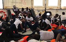 ЕС не разрешит миграционный кризис