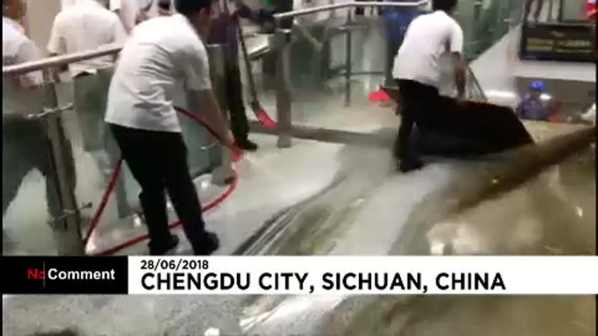 Hatalmas esőzés Kínában 