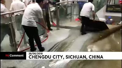 Hatalmas esőzés Kínában