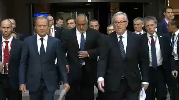 Τουσκ: είναι νωρίς για να μιλήσουμε για επιτυχία Τουσκ: είναι νωρίς για να μιλήσουμε για επιτυχία