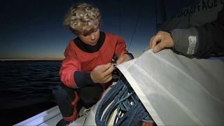 12 yaşında Manş Denizi'ni geçerek rekor kırdı