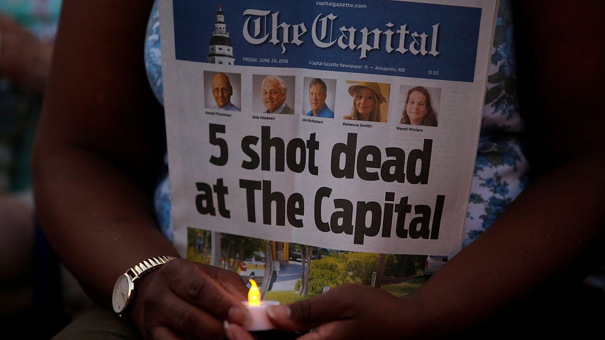 Αγρυπνία στη μνήμη των πέντε θυμάτων της "Capital Gazette"