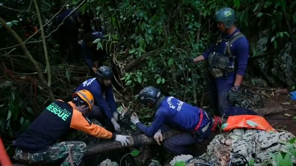 Tailandia se vuelca en la búsqueda de los 13 desaparecidos hace una semana Tailandia se vuelca en la búsqueda de los 13 desaparecidos hace una semana