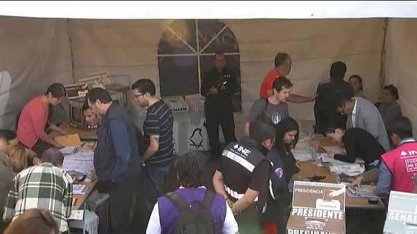 México vota en unas elecciones históricas México vota en unas elecciones históricas