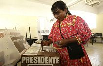 Άνοιξαν οι κάλπες για τις τριπλές εκλογές στο Μεξικό 