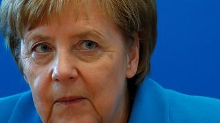 Merkel contra las cuerdas: el ministro del Interior amaga con dimitir