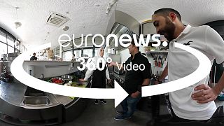 À Lisbonne, des réfugiés syriens deviennent cuisiniers (vidéo 360°)