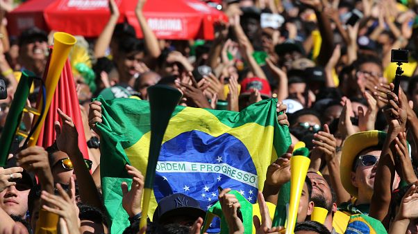 Brazil defeat Mexico 2-0, advance to quarterfinals Brazil defeat Mexico 2-0, advance to quarterfinals