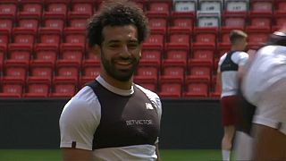 Mohamed Salah se queda en el Liverpool