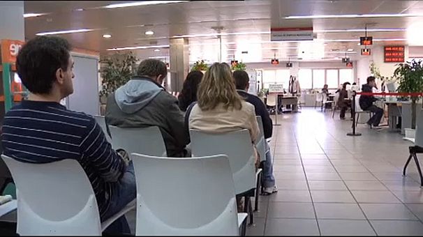 البطالة تتراجع داخل أوروبا... تعرّف على النسب | Euronews