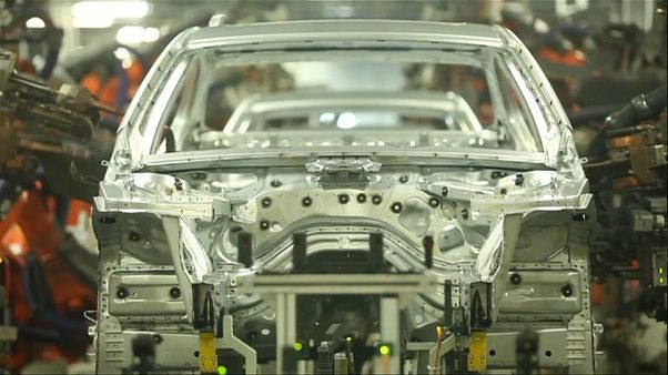 Automóveis europeus na mira da política económica de Washington Automóveis europeus na mira da política económica de Washington