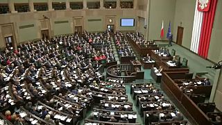 Comissão abre procedimento de infração contra a Polónia