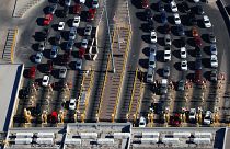 Αντιδρά η ΕΕ στην επιβολή επιπλέον δασμών στα αυτοκίνητα από τις ΗΠΑ