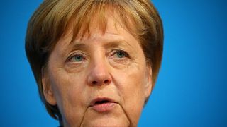 Restrições à imigração resolvem crise política na Alemanha