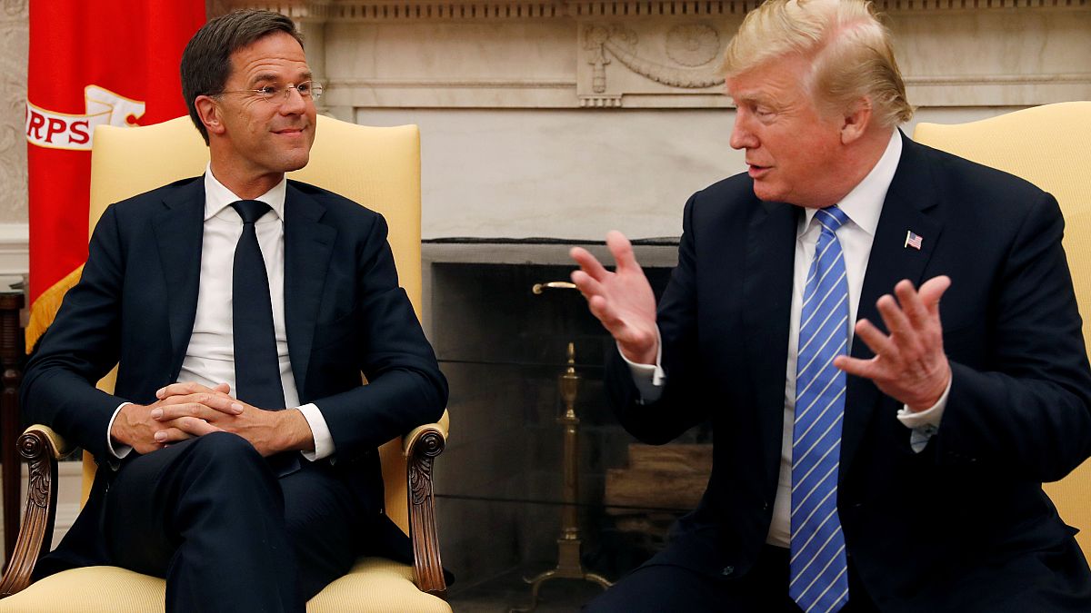 "Nem" – szakította félbe Donald Trumpot a holland kormányfő