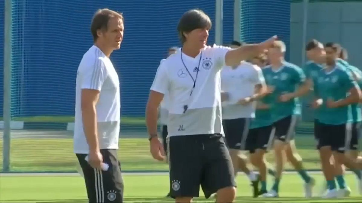 Joachim Löw continuará al frente de la selección alemana de fútbol 