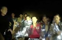 Mağarada mahsur kalan Taylandlı çocuklar kurtulmak için tüplü dalış eğitimi alacak