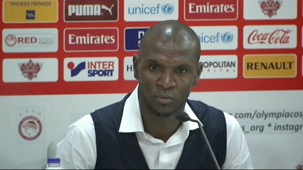 Eric Abidal desmiente haber recibido un trasplante de hígado ilegal Eric Abidal desmiente haber recibido un trasplante de hígado ilegal