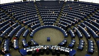 پارلمان اروپا: بانک سرمایه‌گذاری اروپا مجاز است با ایران همکاری کند
