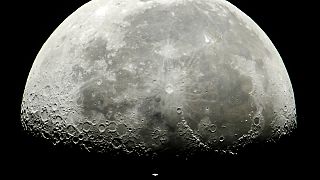 A Nemzetközi Űrállomás a Hold előtt Salgótarjánból fotózva július 5-én