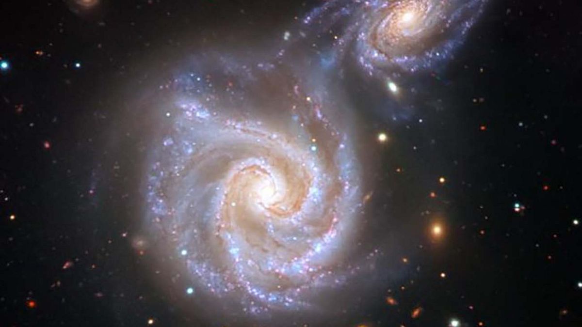Μετωπική σύγκρουση του γαλαξία μας με τον γαλαξία «λουκάνικο»!