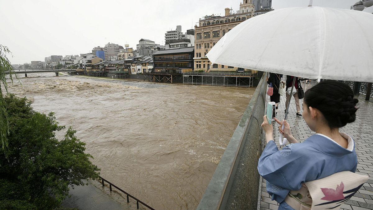 Severe floods force thousands to evacuate in Japan