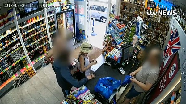 Reveladas imagens do casal envenenado em Amesbury Reveladas imagens do casal envenenado em Amesbury