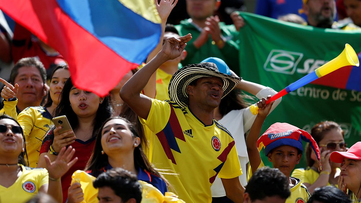 Taraftarlar İngiltere'ye elenen Kolombiya Milli Takımı'nı yalnız bırakmadı