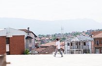 Avrupa'nın göbeğinde bir Roman mahallesi: Suto Orizari'de bir gün